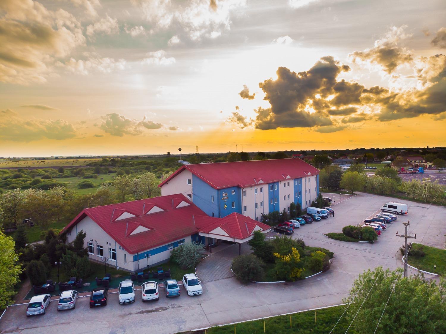 Iris Hotel Bors Exterior photo